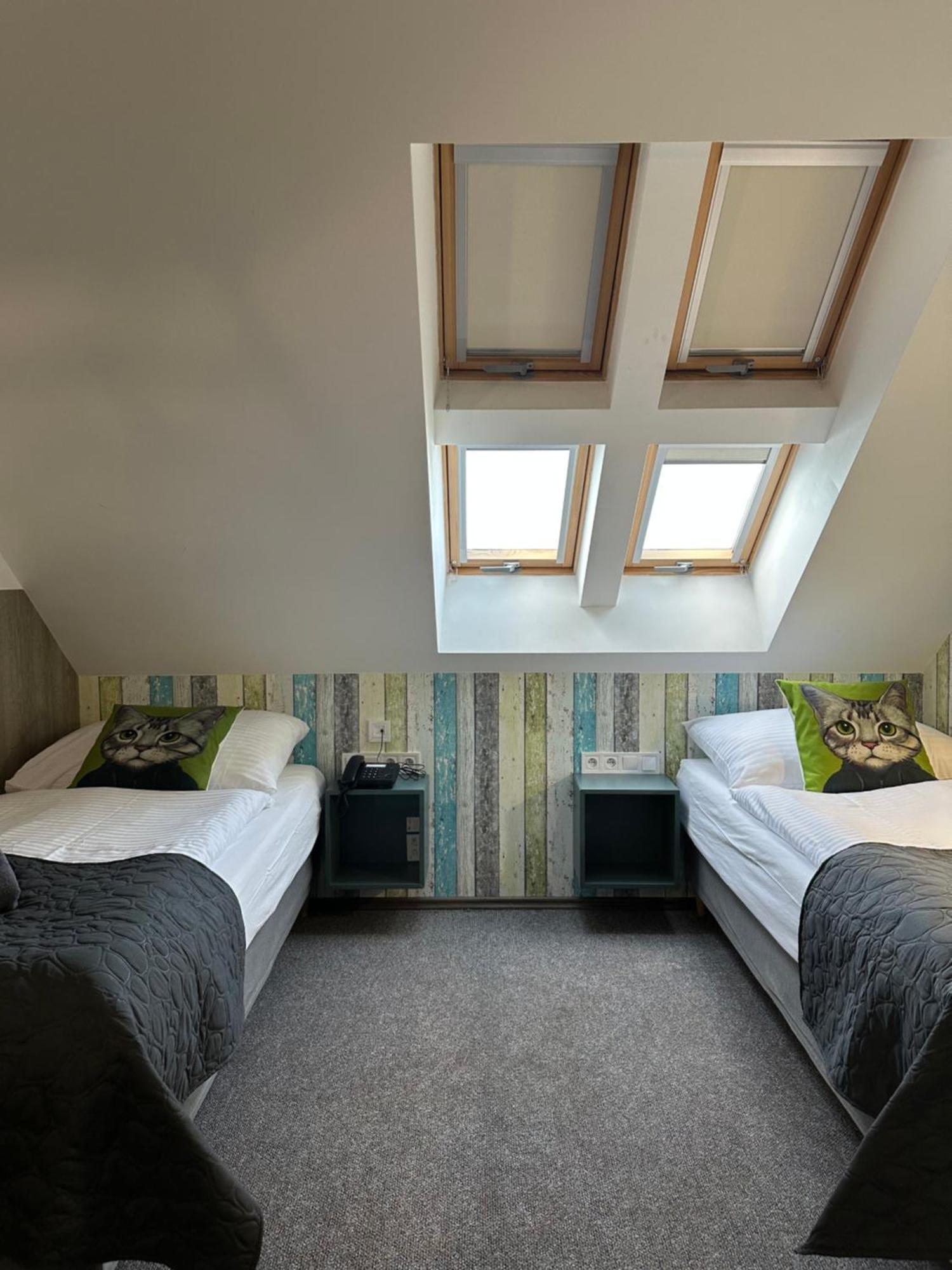 Rc Jecna Rooms Praha Bagian luar foto